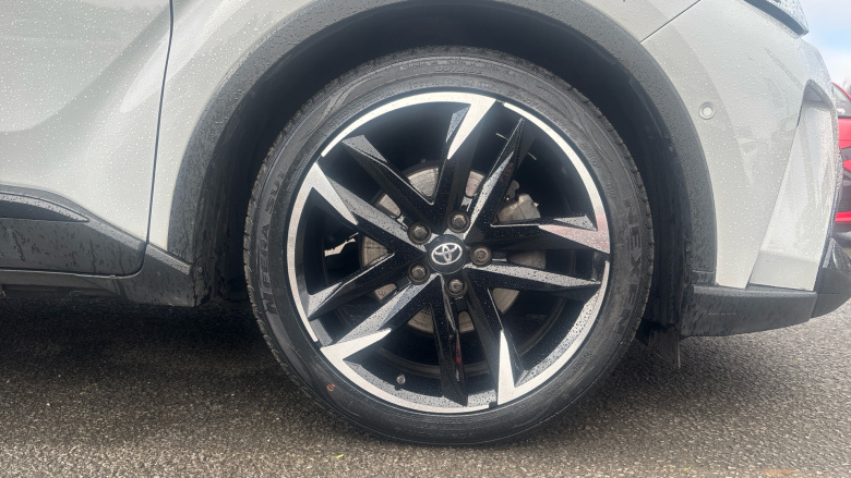 Toyota C-HR 1.8 Hybrid GR Sport 5dr CVT Hybrid Hatchback